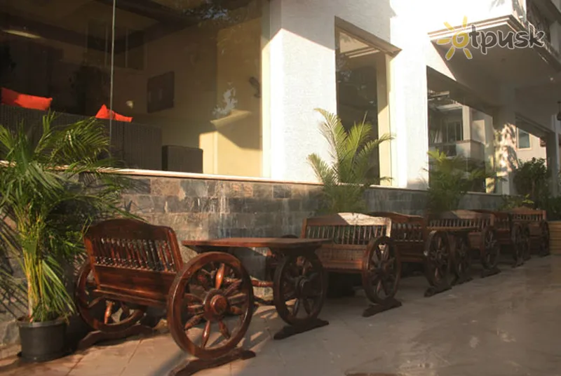Фото отеля Meraden La Oasis 3* Северный Гоа Индия бары и рестораны