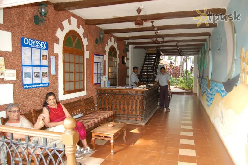 Фото отеля Townhouse Resort Candolim 3* Северный Гоа Индия экстерьер и бассейны