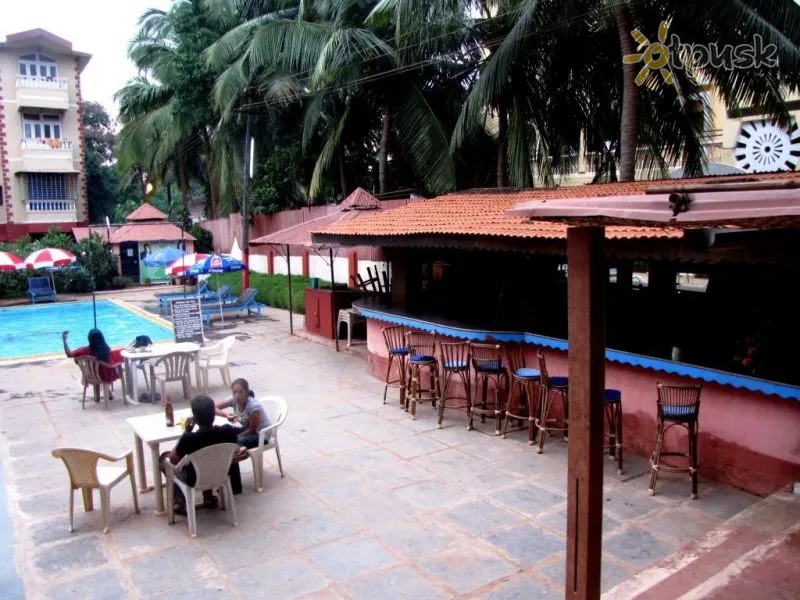 Фото отеля Park Avenue 2* Северный Гоа Индия бары и рестораны