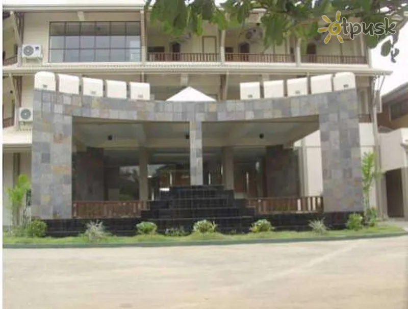 Фото отеля Wadduwa Holiday Resort 3* Ваддува Шрі Ланка екстер'єр та басейни