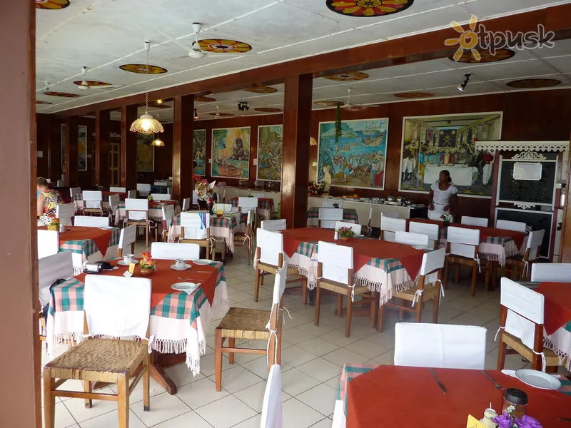 Фото отеля Sunils Beach Hotel (отель закрыт) 2* Hikaduva Šrilanka bāri un restorāni