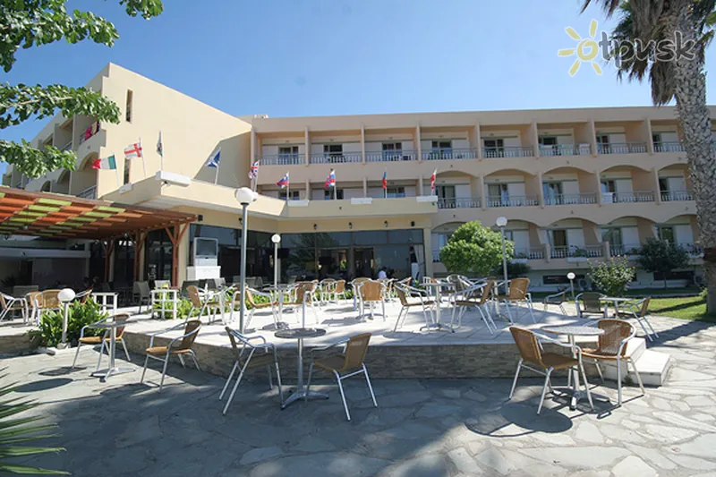 Фото отеля Niriides Beach Hotel Kos 3* о. Кос Греция экстерьер и бассейны