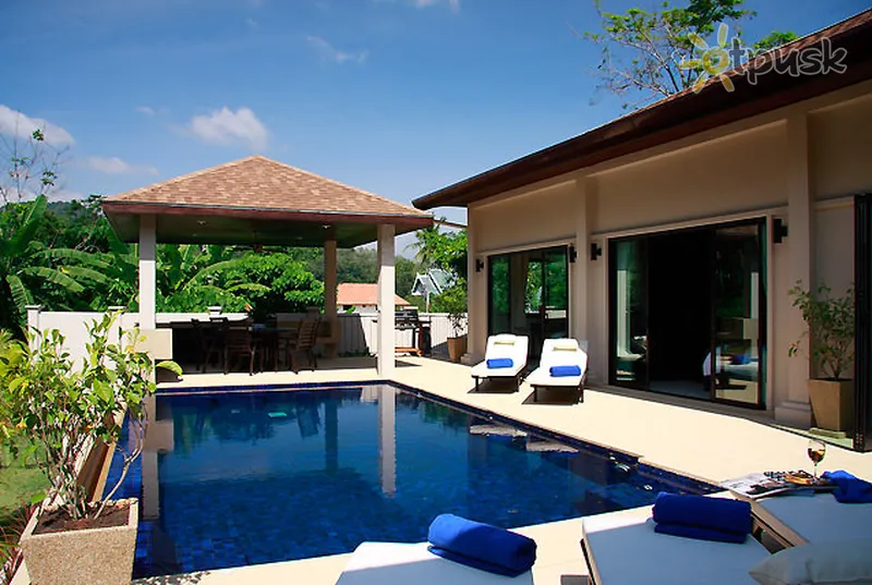Фото отеля Crystal Villa 3* Велігама Шрі Ланка екстер'єр та басейни