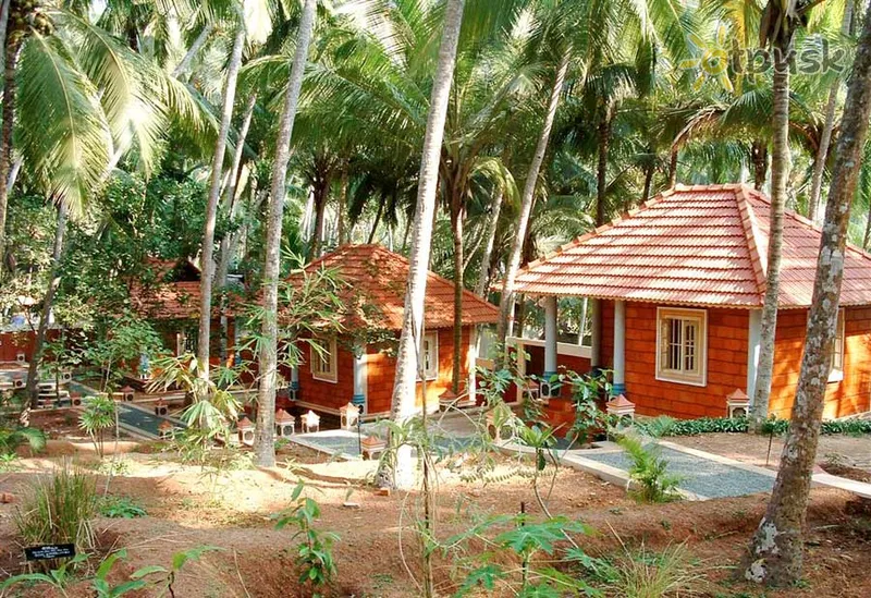 Фото отеля Thapovan Heritage Home 3* Керала Індія екстер'єр та басейни