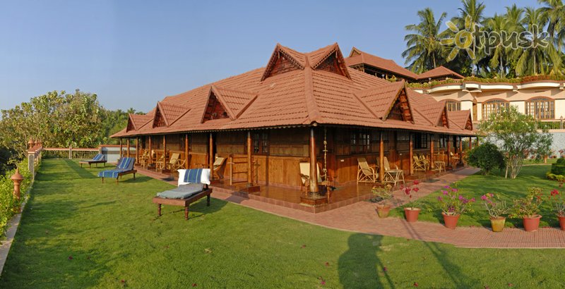 Фото отеля Thapovan Heritage Home 3* Керала Индия экстерьер и бассейны