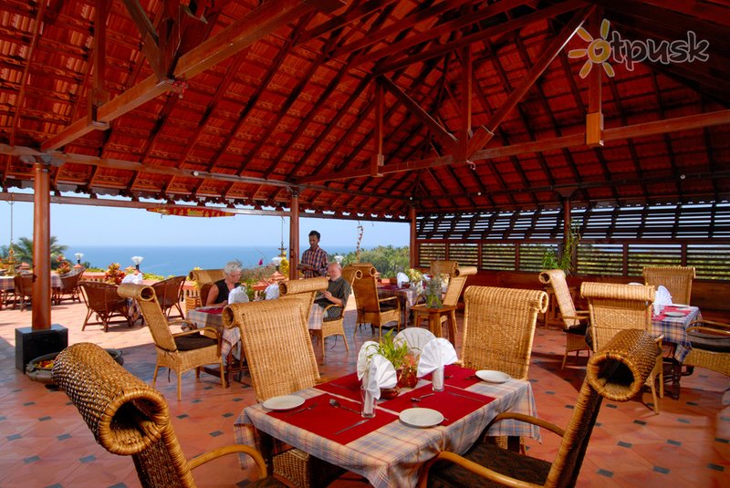 Фото отеля Thapovan Heritage Home 3* Керала Индия бары и рестораны