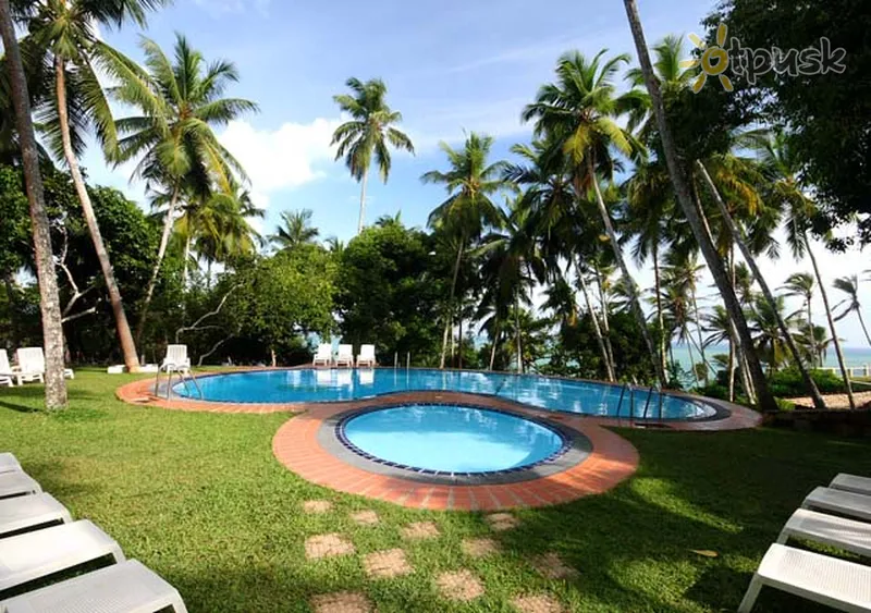 Фото отеля Palace Mirissa 3* Weligama Šri Lanka išorė ir baseinai