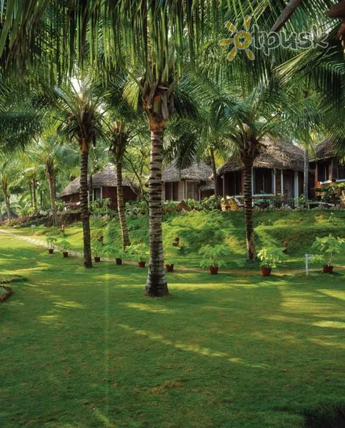 Фото отеля Manaltheeram Ayurveda Beach Village 3* Керала Індія екстер'єр та басейни