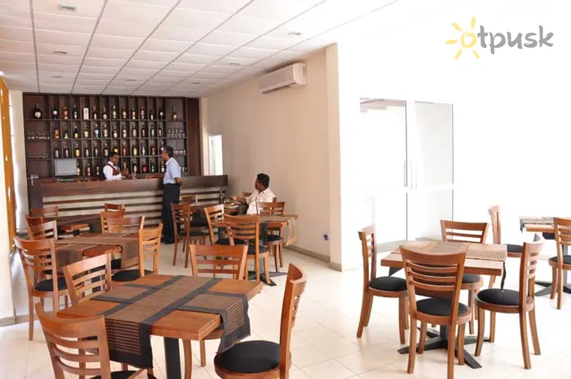 Фото отеля Concord Grand 3* Коломбо Шрі Ланка бари та ресторани