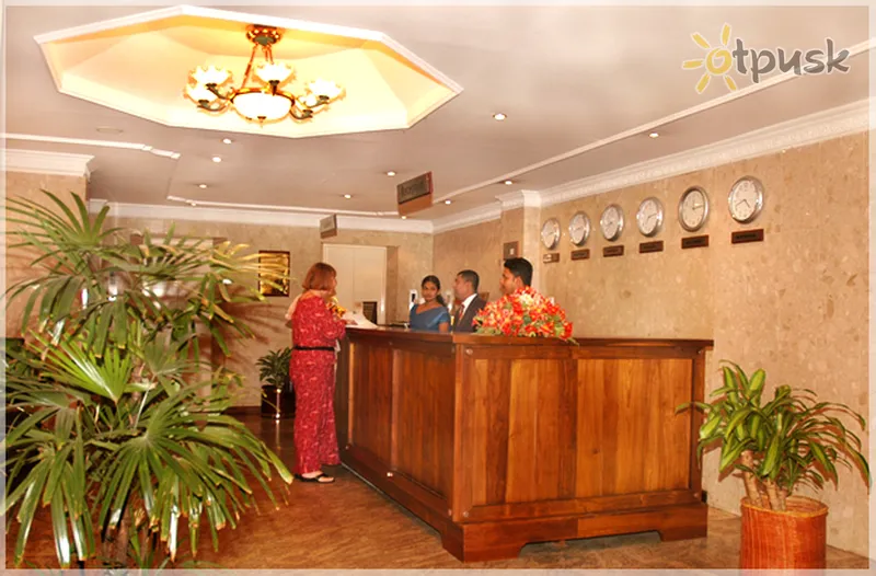 Фото отеля Sapphire Hotel 3* Коломбо Шрі Ланка лобі та інтер'єр