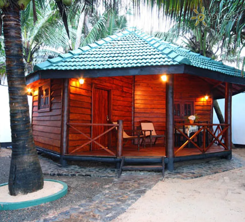 Фото отеля Dalawella Beach Resort 3* Унаватуна Шри-Ланка номера
