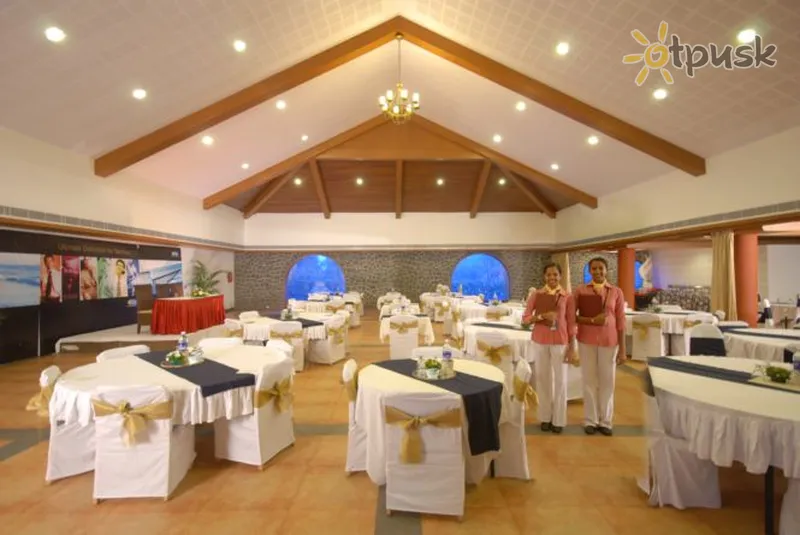Фото отеля Uday Samudra Leisure Beach Hotel & Spa 5* Kerala Indija bāri un restorāni