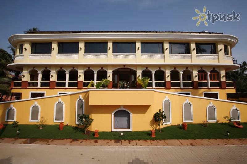 Фото отеля Country Inn & Suites by Radisson 5* Šiaurės Goa Indija išorė ir baseinai