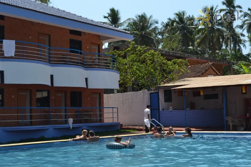 Фото отеля Arambol Plaza Beach Resort 2* Ziemeļu goa Indija ārpuse un baseini