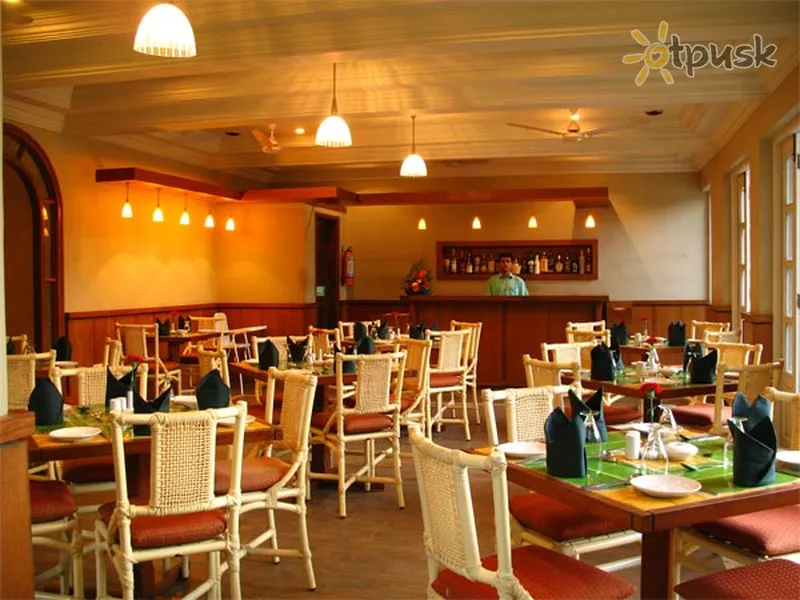 Фото отеля Sonesta Inns 3* Північний Гоа Індія бари та ресторани