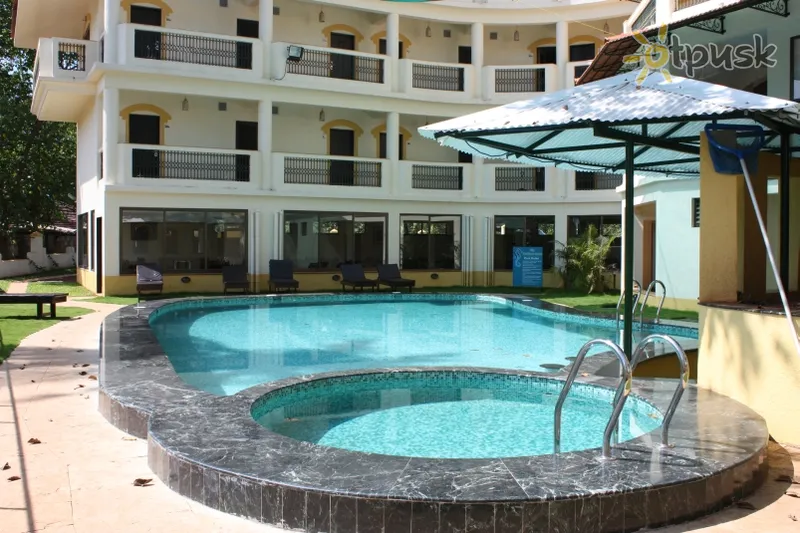 Фото отеля The Sea Horse Resort 3* Šiaurės Goa Indija išorė ir baseinai
