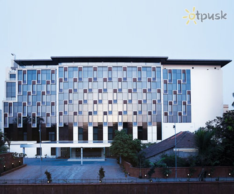 Фото отеля Vivanta by Taj Panaji 5* Северный Гоа Индия экстерьер и бассейны