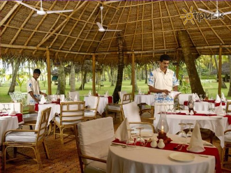 Фото отеля Marari Beach Resort 4* Керала Индия бары и рестораны