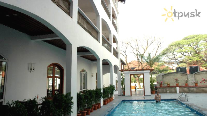 Фото отеля The Killians Boutique Hotel 4* Керала Индия экстерьер и бассейны
