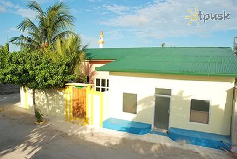 Фото отеля Summer Villa Guest House 3* Pietų Malės atolas Maldyvai išorė ir baseinai