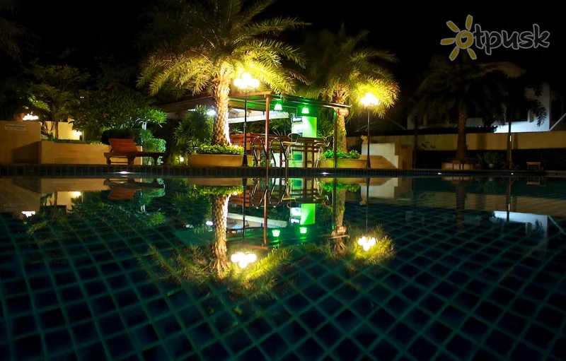 Фото отеля Serene Sands Health Resort 4* Паттайя Таиланд экстерьер и бассейны