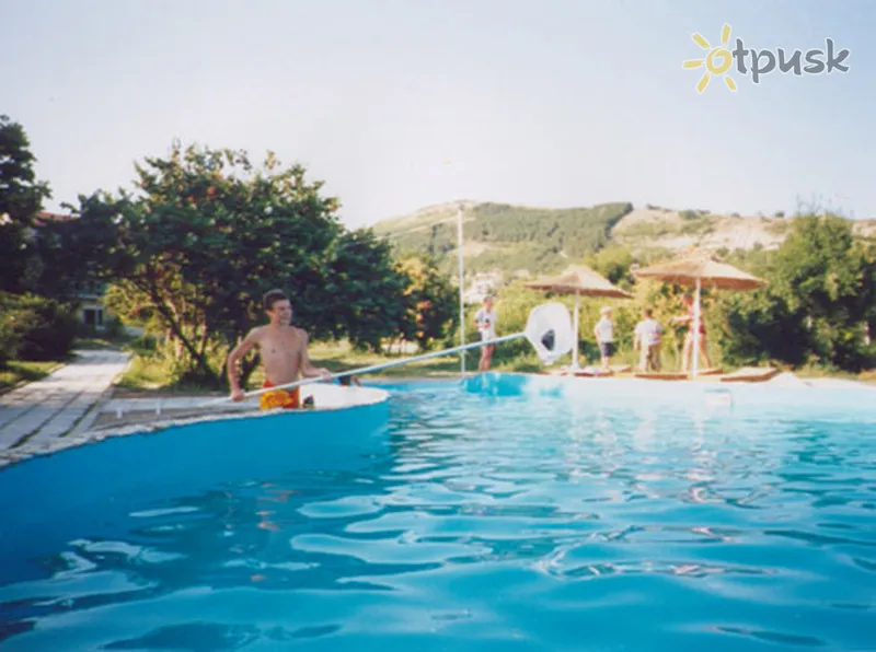 Фото отеля Калейдоскоп 2* Балчик Болгарія екстер'єр та басейни