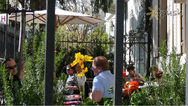 Фото отеля Gast - und Kulturhaus Der Teufelhof Basel 3* Bazelis Šveicarija barai ir restoranai