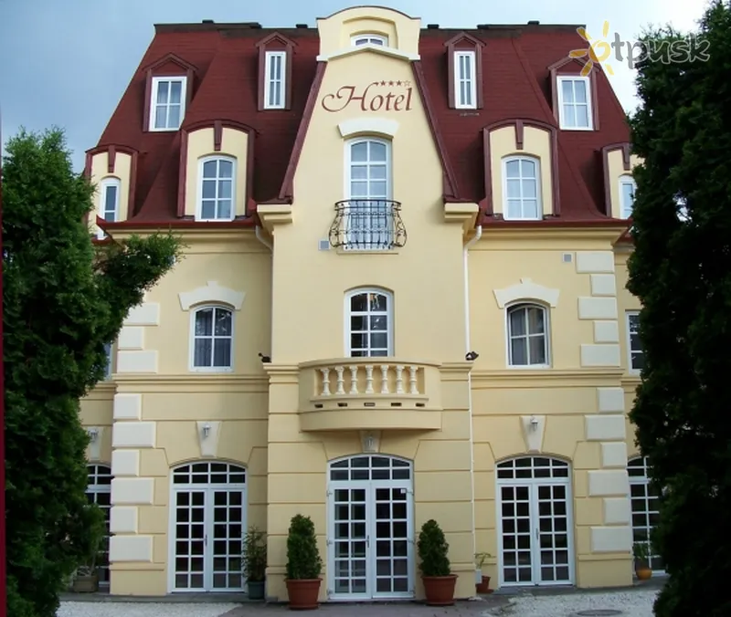 Фото отеля Walzer Hotel & Restaurant 3* Будапешт Венгрия экстерьер и бассейны