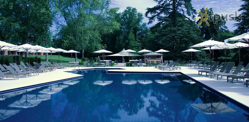 Фото отеля La Reserve Geneve 5* Женева Швейцарія екстер'єр та басейни