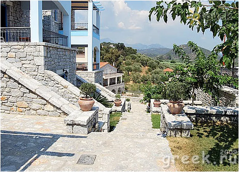 Фото отеля Aris Studios 3* Пелопоннес Греция экстерьер и бассейны