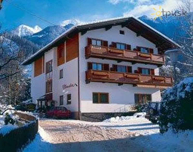 Фото отеля Claudia Pension 3* Mayrhofenas Austrija išorė ir baseinai