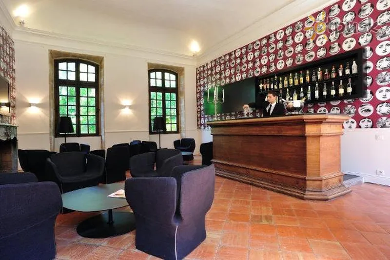 Фото отеля Chateau de la Pioline 4* Марсель Франция лобби и интерьер
