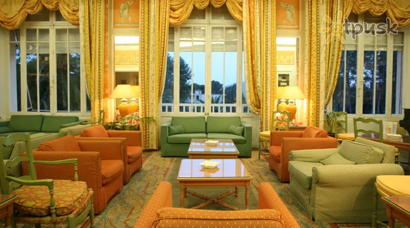 Фото отеля Grand des Lecques 3* Бандоль Франция лобби и интерьер