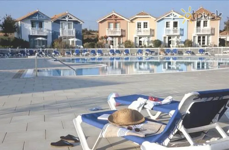 Фото отеля Pierre & Vacances Resort Port Bourgenay 3* Talmonas Prancūzija išorė ir baseinai