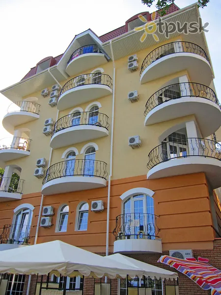 Фото отеля Вилла Михаила 2* Мисхор Крым экстерьер и бассейны