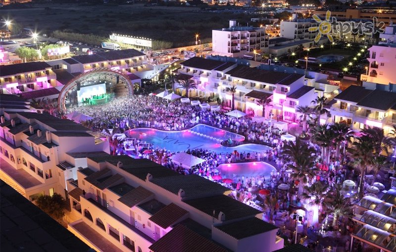 Фото отеля Ushuaia Ibiza Beach Hotel 4* о. Ибица Испания экстерьер и бассейны