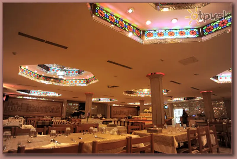 Фото отеля Chamran Grand Hotel 5* Шираз Іран бари та ресторани