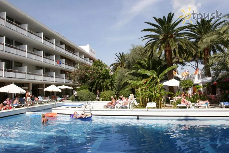 Фото отеля Arenal Hotel 3* о. Ібіца Іспанія екстер'єр та басейни