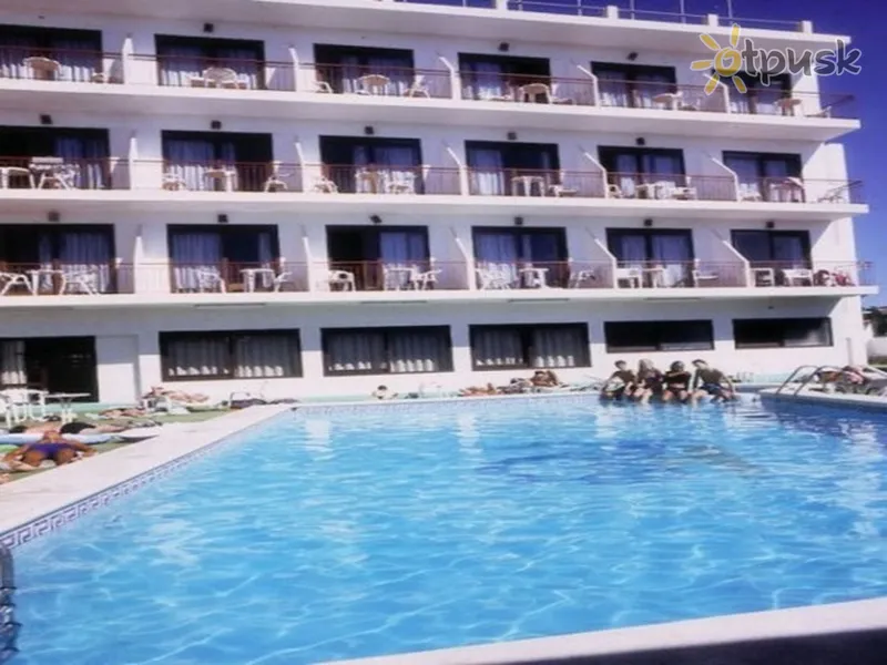 Фото отеля Anibal Hostel 2* о. Ібіца Іспанія екстер'єр та басейни