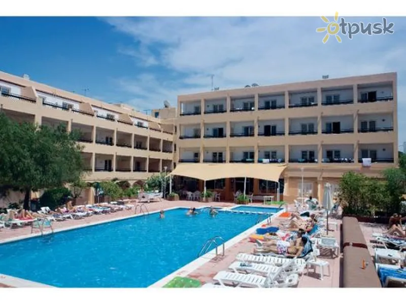 Фото отеля Sunshine Apartamentos 2* par. Ibiza Spānija ārpuse un baseini