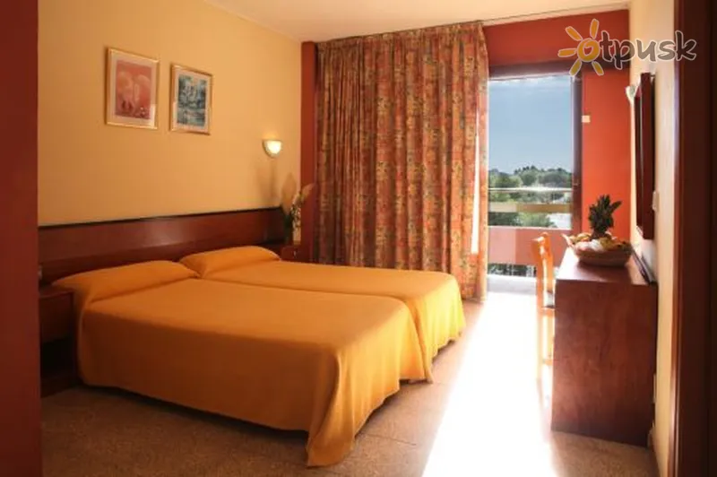 Фото отеля S’Anfora & Fleming Hotel 2* par. Ibiza Spānija istabas