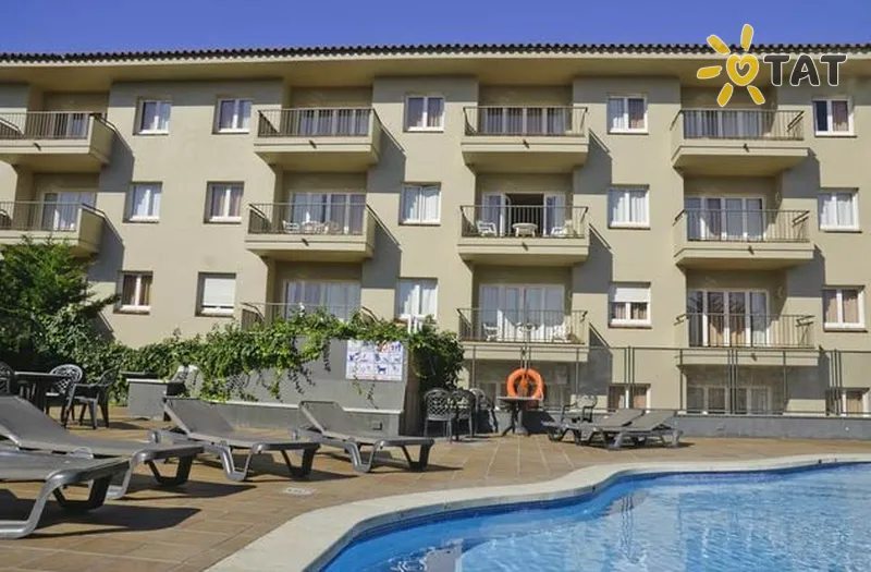 Фото отеля Tropik Apartments 3* Коста Брава Іспанія екстер'єр та басейни