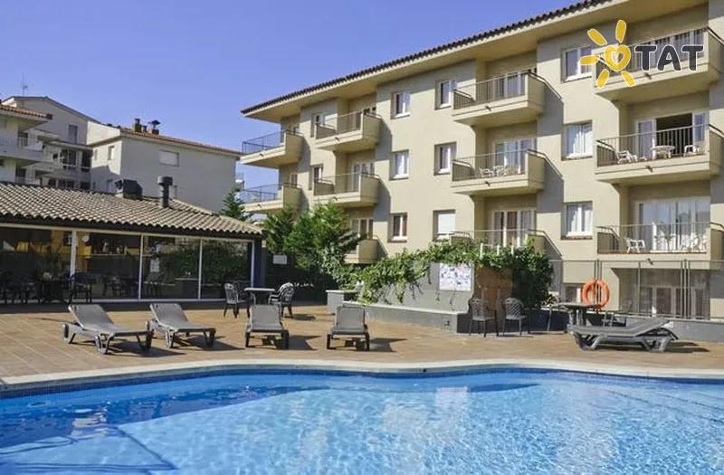 Фото отеля Tropik Apartments 3* Коста Брава Іспанія екстер'єр та басейни