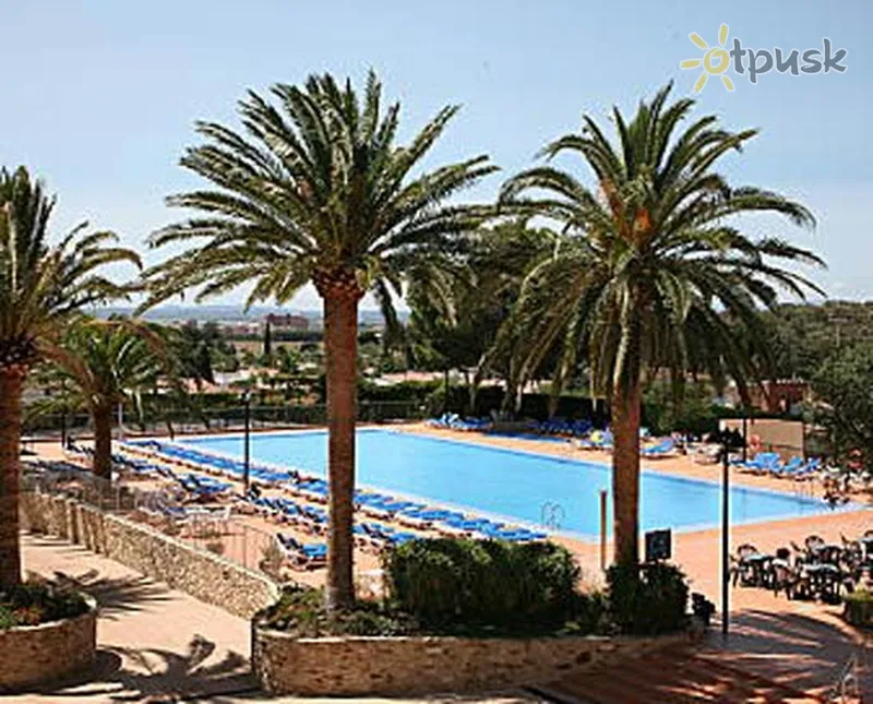 Фото отеля San Carlos Hotel 3* Коста Брава Испания экстерьер и бассейны