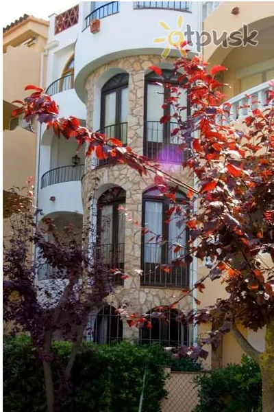Фото отеля Comte d'Empuries Apartaments 2* Коста Брава Испания экстерьер и бассейны