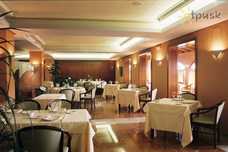 Фото отеля Bon Retorn Hotel 3* Коста Брава Испания бары и рестораны