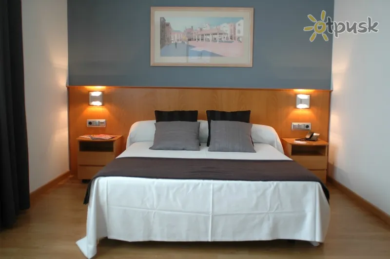 Фото отеля Aparthotel Atenea Valles 4* Барселона Іспанія номери
