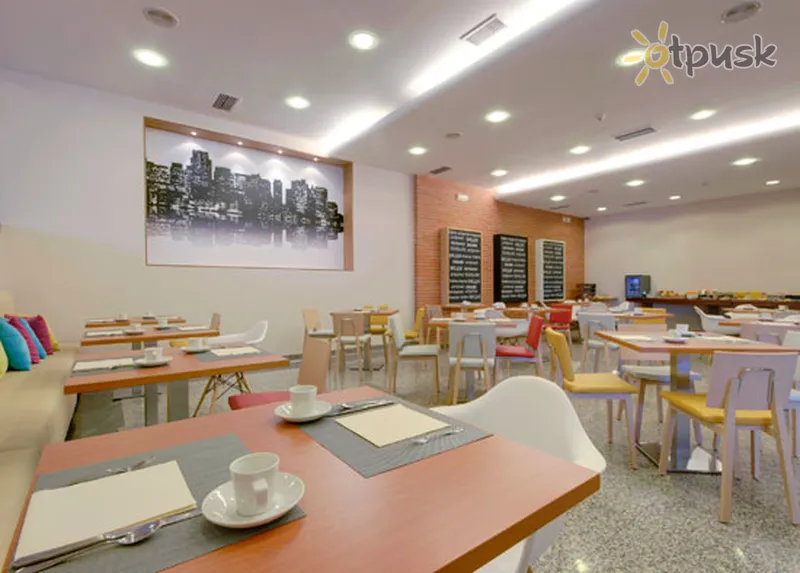 Фото отеля Tryp Santiago Hotel 4* Galicija Ispanija barai ir restoranai