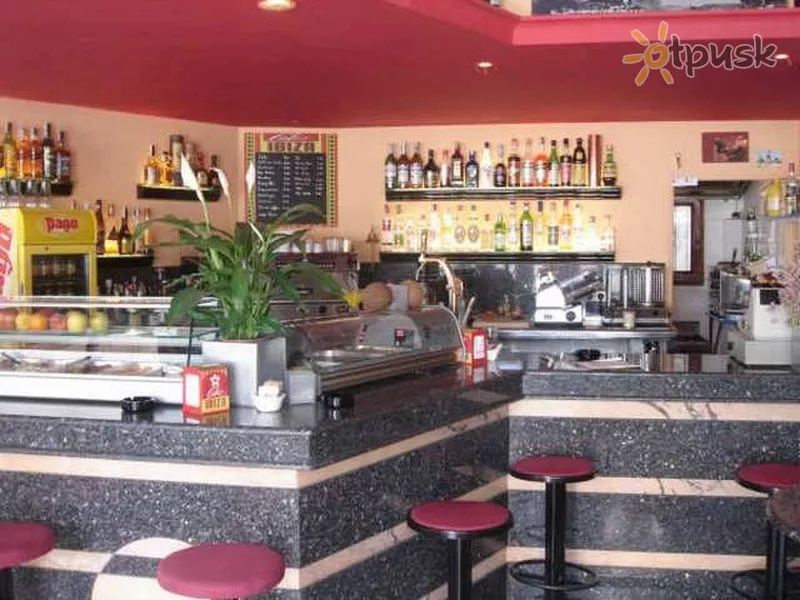 Фото отеля Alicante 1* о. Ибица Испания бары и рестораны