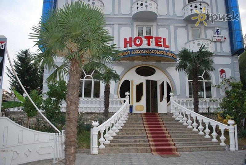 Фото отеля Georgia 444 Hotel 3* Тбилиси Грузия экстерьер и бассейны